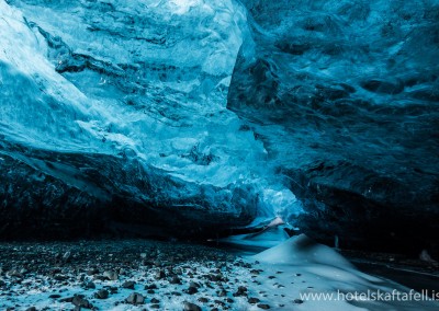 Ice caves close to Hótel Skaftafell, we strongly reccomend that you only visit the caves with an experinced glacier guide