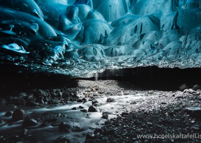 Ice caves close to Hótel Skaftafell, we strongly reccomend that you only visit the caves with an experinced glacier guide