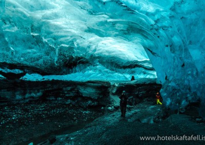Ice caves close to Hótel Skaftafell, we strongly reccomend that you only visit the caves with an experinced glacier guide